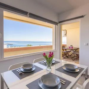 https://apartamento-primera-linea-mojacar.es-andalucia.com